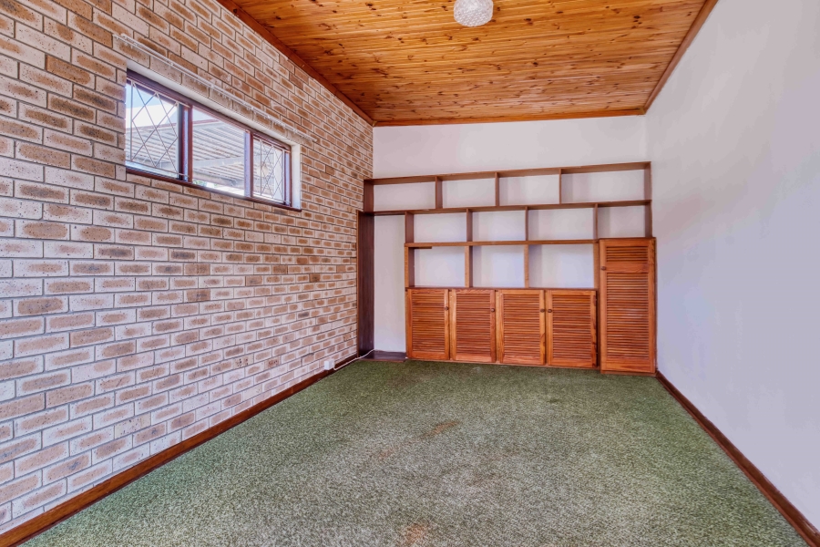 3 Bedroom Property for Sale in Parsonsvlei Eastern Cape